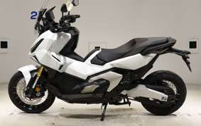HONDA X-ADV 750 2025