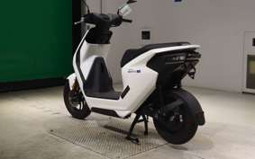 HONDA EM1 e: EF16