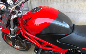 HONDA VTR 250 MC33