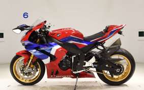 HONDA CBR1000RR RSP SC82