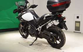 SUZUKI Vｽﾄﾛｰﾑ1000A 2015 VU51A
