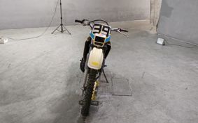 SUZUKI TS125R SF15A