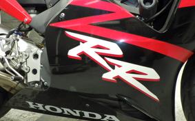 HONDA CBR954RR 2002