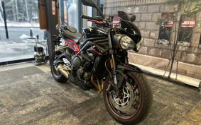 TRIUMPH STREET TRIPLE R LOW 2019 HDA434