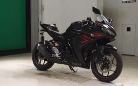 YAMAHA YZF-R25 A RG10J