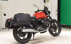 MOTO GUZZI V7 STONE 2019