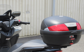 HONDA FORZA 250 MF17