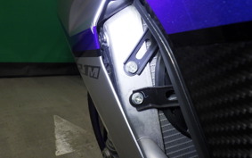 YAMAHA YZF-R1 M 2015