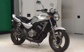 SUZUKI GSX250FX ZR250C