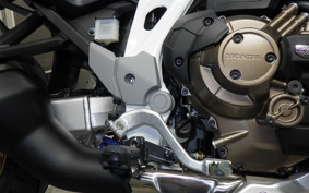 HONDA CRF1100L AFRICA TWIN DCT 2026 SD15