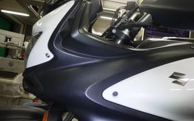 SUZUKI Vｽﾄﾛｰﾑ650A 2013 VP56A