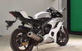YAMAHA YZF-R6 2019