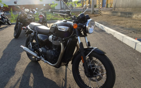 TRIUMPH BONNEVILLE T100 2022 DAD70G