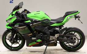 KAWASAKI ZX-25R 2004 ZX250E