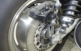 YAMAHA VMAX 2000