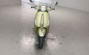 VESPA PRIMA BEIGE RA125 ..