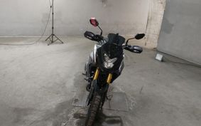 HONDA CB200X MC56