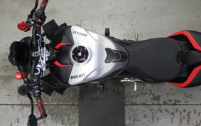 DUCATI ストリート FIGHTER V4SP2 2024