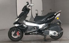 PGO G-MAX220 ..