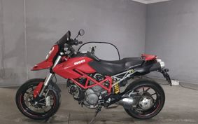 DUCATI  DUCATI  HYPERMOTARD 796 B101AA