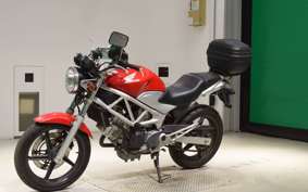 HONDA VTR 250 Gen. 2 2013 MC33