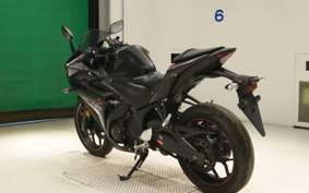 YAMAHA YZF R-3 2018 RH13J