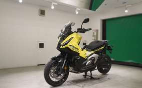 HONDA X-ADV 750 2025 RH21