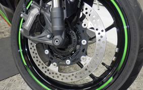 KAWASAKI ZX-25R ZX250E