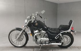 SUZUKI INTRUDER 750 1988 VR51A