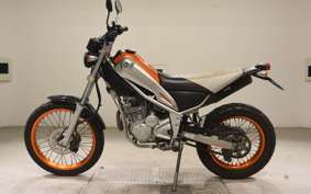 YAMAHA TRICKER DG16J