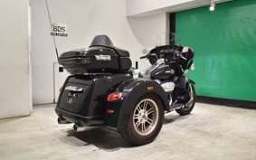 HARLEY FLHTCU TG 1870 2022