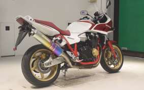 HONDA CB1300SB SUPER BOLDOR A 2006 SC54