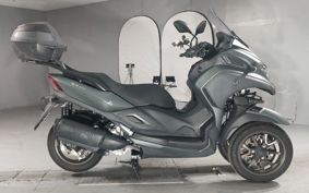 YAMAHA TRICITY 300 SH15J