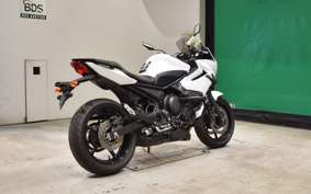 YAMAHA XJ6 2012