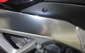 APRILIA TUONO V4 1100 2021