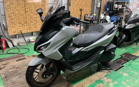 HONDA  FORZA 250 MF17