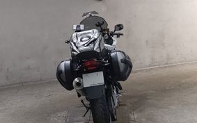 BMW F800GT 2014 0B03