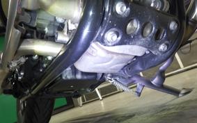 TRIUMPH BONNEVILLE BOBBER 2025