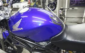 HONDA VTR 250 2024 MC33