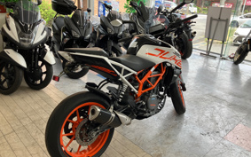 KTM 390 DUKE 2020 JPJ40