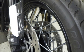 TRIUMPH BONNEVILLE BOBBER 2025