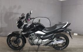 SUZUKI GSR250 GJ55D
