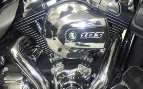 HARLEY FLHTCUTC 1690 2013