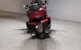 HONDA GL1800 TOUR DCT SC79