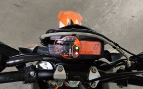 KTM 690 ENDURO R LET40