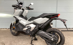 HONDA X-ADV 750 2024 RH10