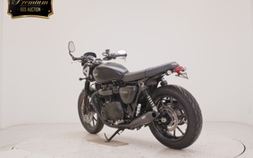 TRIUMPH STREET TWIN 2018