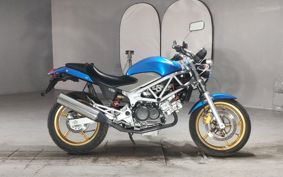 HONDA VTR 250 MC33