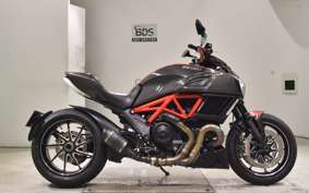 DUCATI DIAVEL Carbon 2014