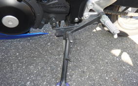 SUZUKI GSX-R150A 2013